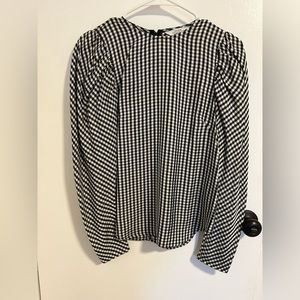 Size 4, 100% silk & other others black and white gingham plaid tufted shoulders